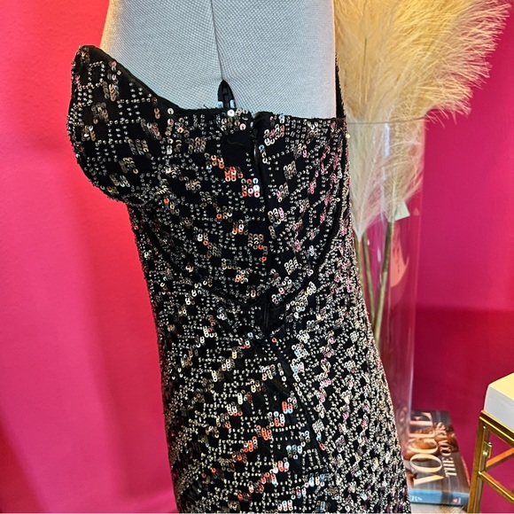 NWT NBD x REVOLVE Sequin One Shoulder Asymmetrical Dress - Picture 11 of 11